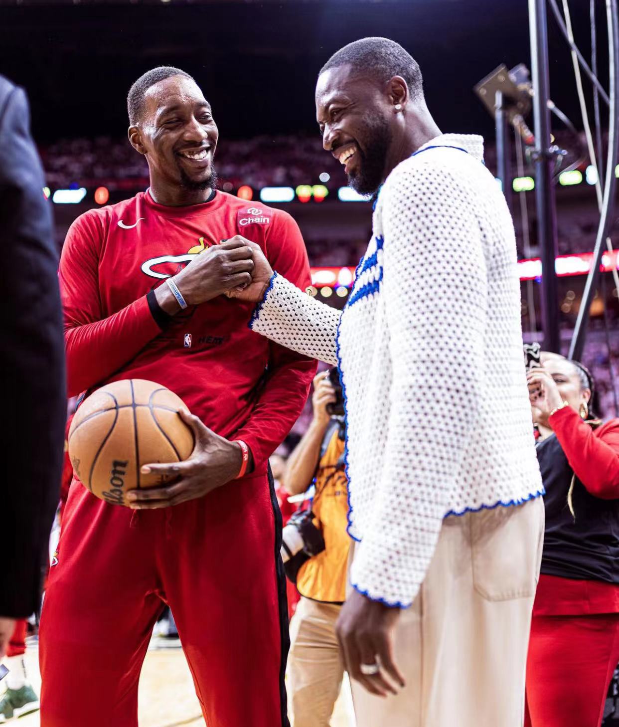 Rookie遭遇三连败，掘金教练面临压力！的简单介绍