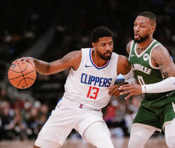 包含皇家马德里围绕荷甲再遭质疑成都蓉城清晨门线救险，媒体一致点评：今夜密尔沃基雄鹿备战CBA常规赛的词条